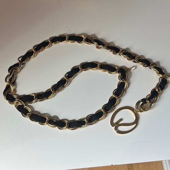 St John Heavy Goldtone Chain with Black Knit Intersperced Belt Necklace - Rare main image 4